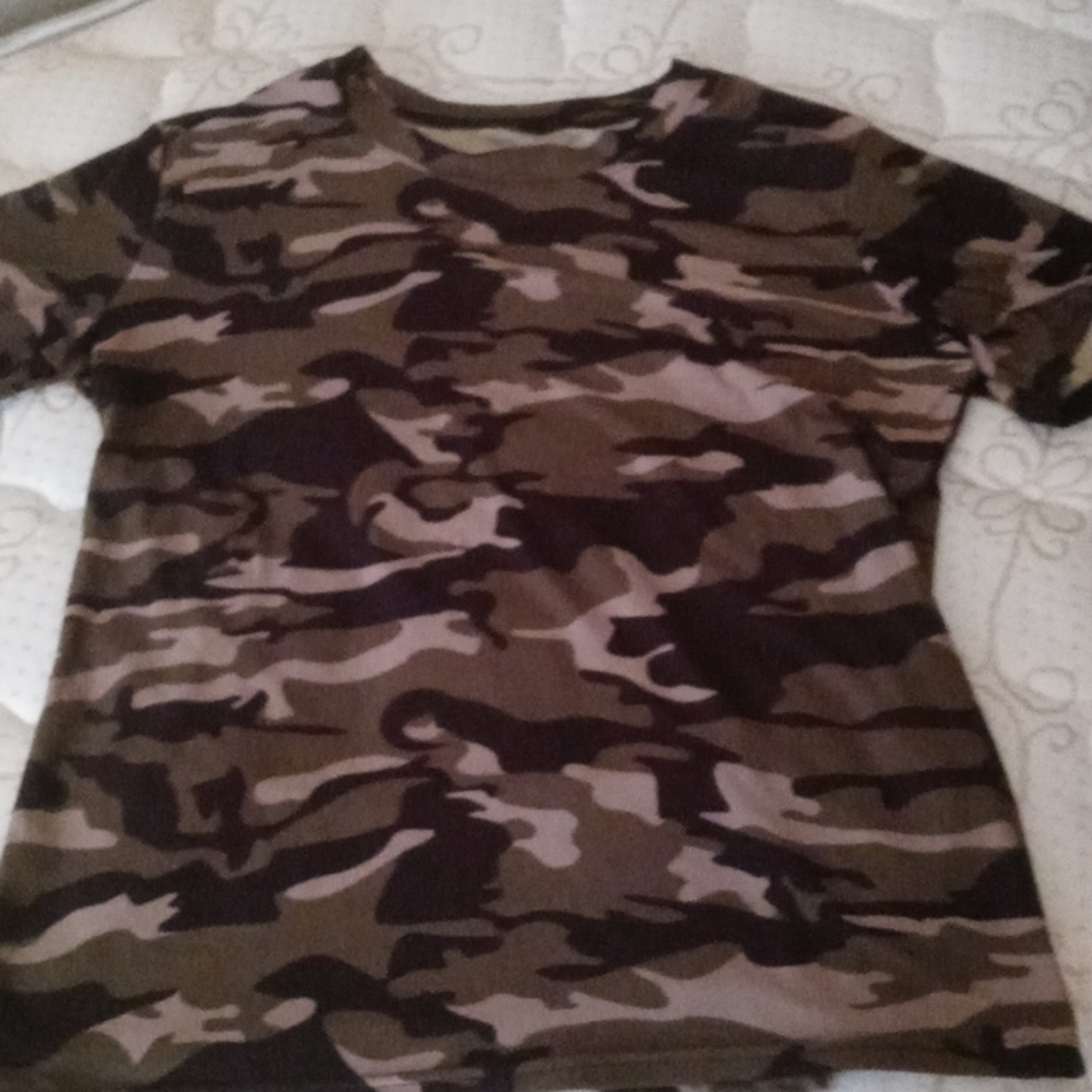 Womens Camo shirt